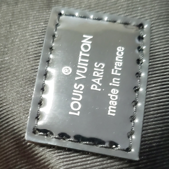 Louis Vuitton Monogram Mirror Neo Porte - Picture 13 of 17
